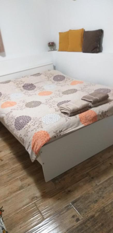 House 23 A3 Тиват Екстериор снимка